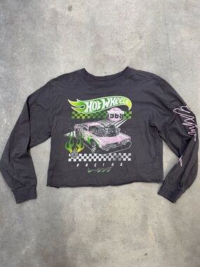 Hot Wheels Cropped Graphic Long Sleeve Tee Size Medium